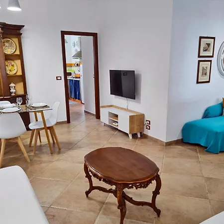 Apartment Paradiso
